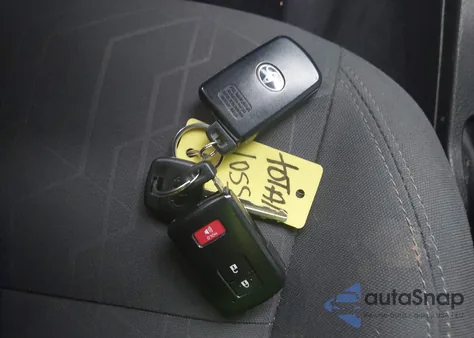 2016 Toyota Tacoma Trd Sport z USA, uszkodzony, nr VIN 5TFAZ5CNXGX004976